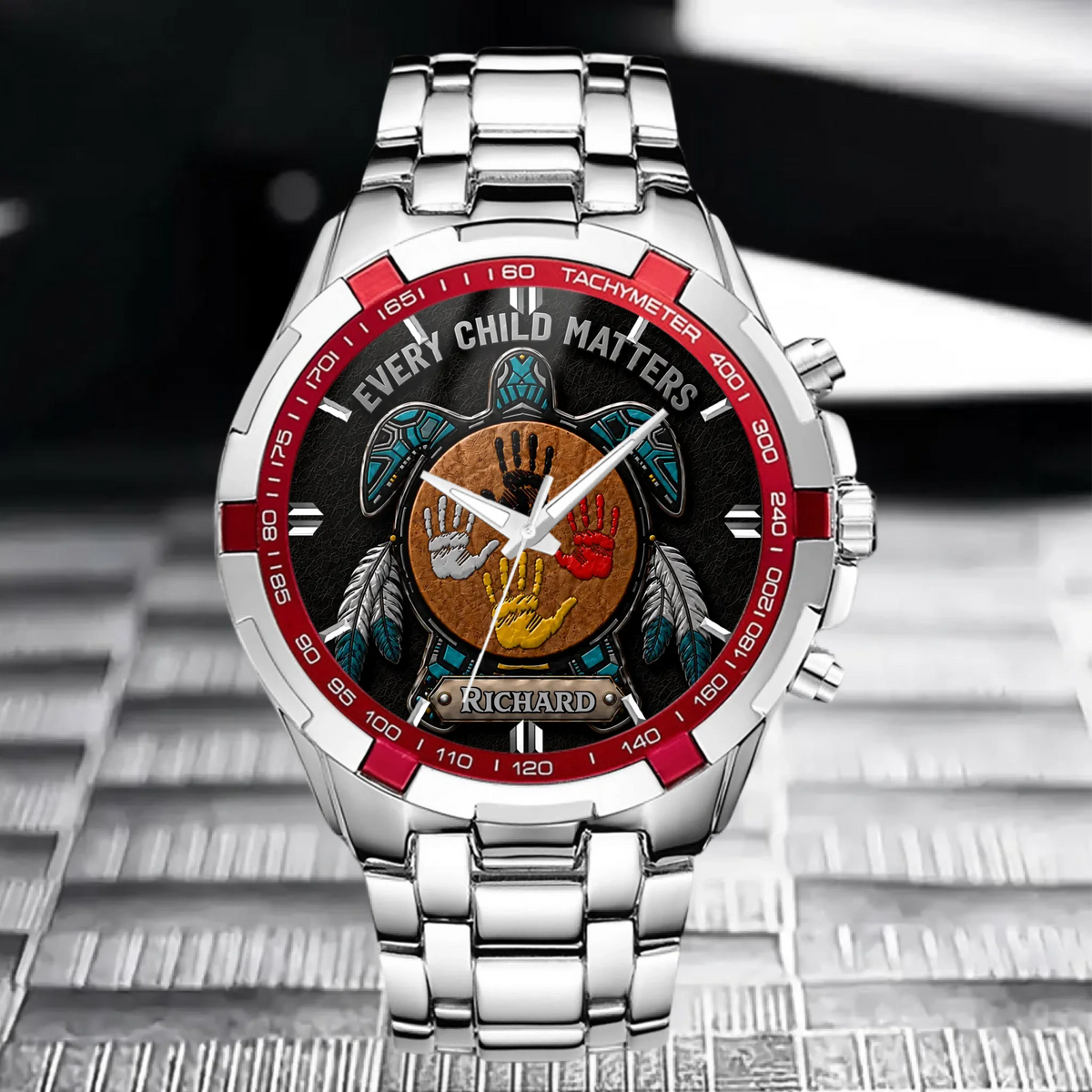 银色红色